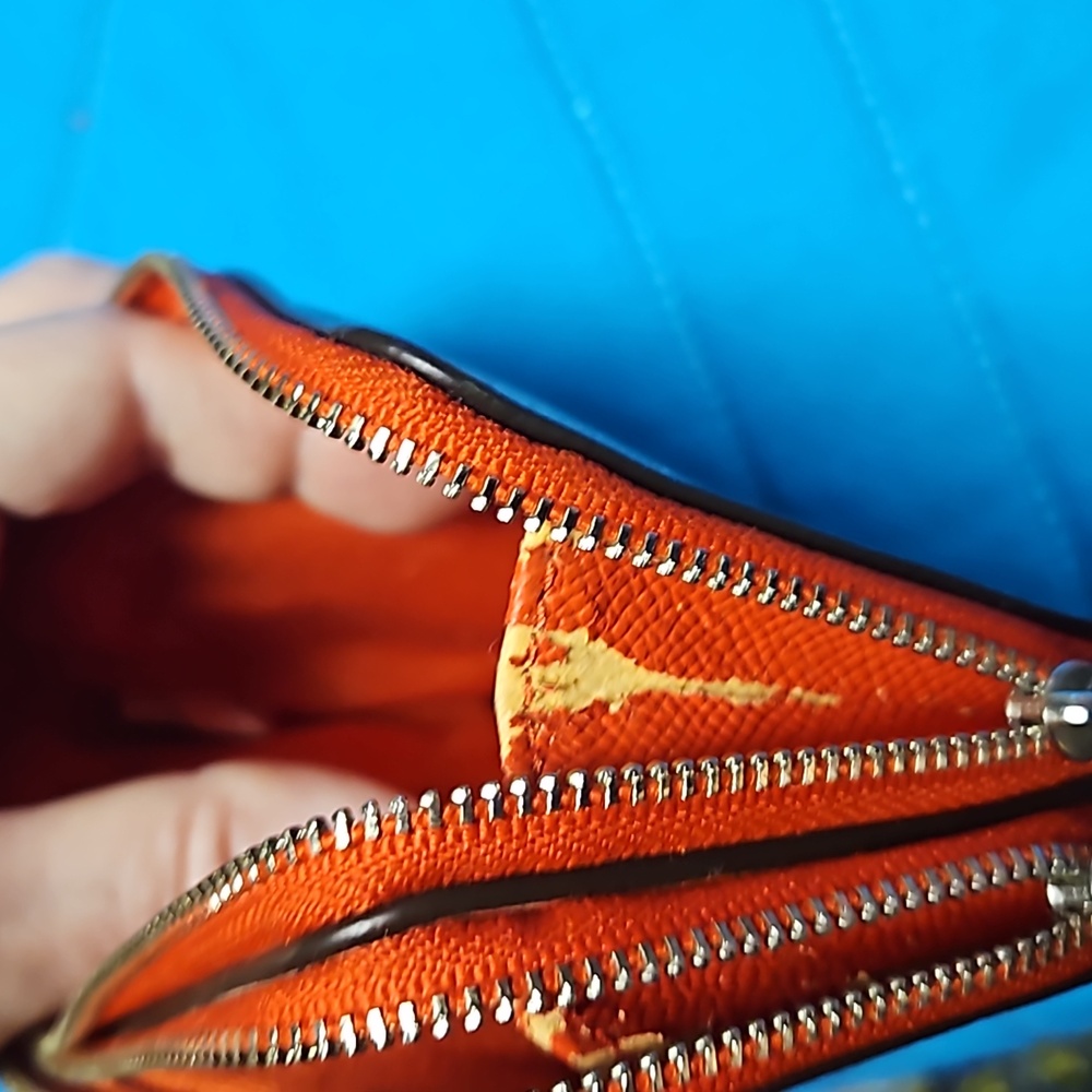 Coach wristlet. Euc - Picture 6 of 6